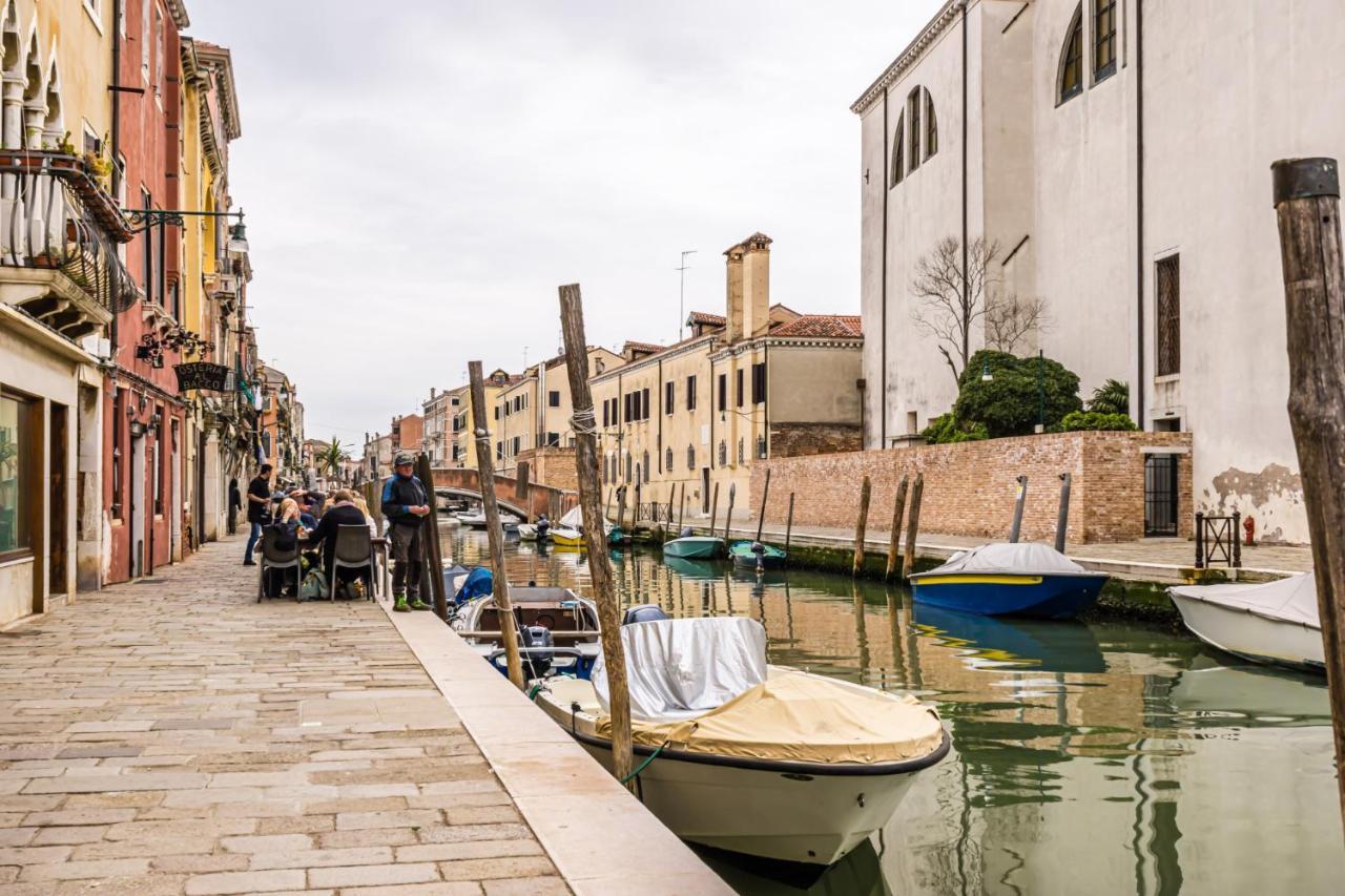 Casa Dei Lari