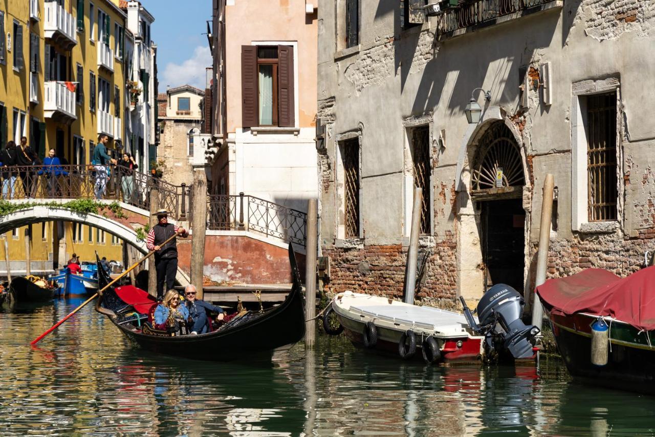 Ca' Foscolo Aparthotel Venedig