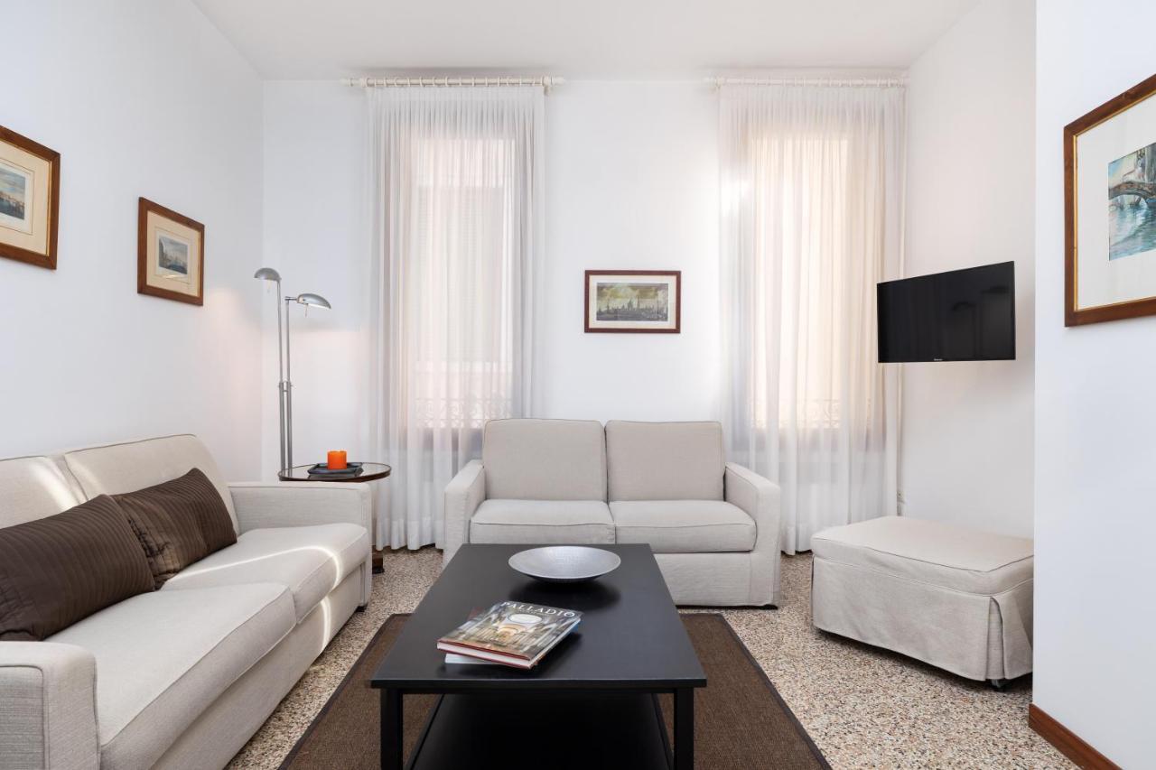 Aparthotel Ca' Foscolo Venedig