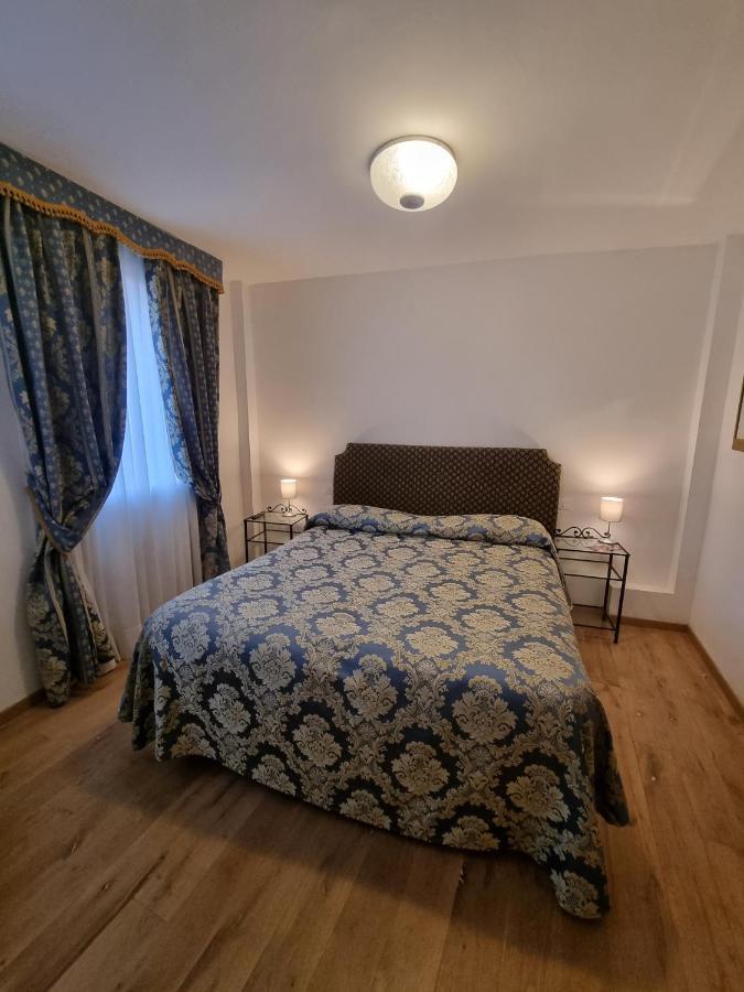 Casa Peron * Venise