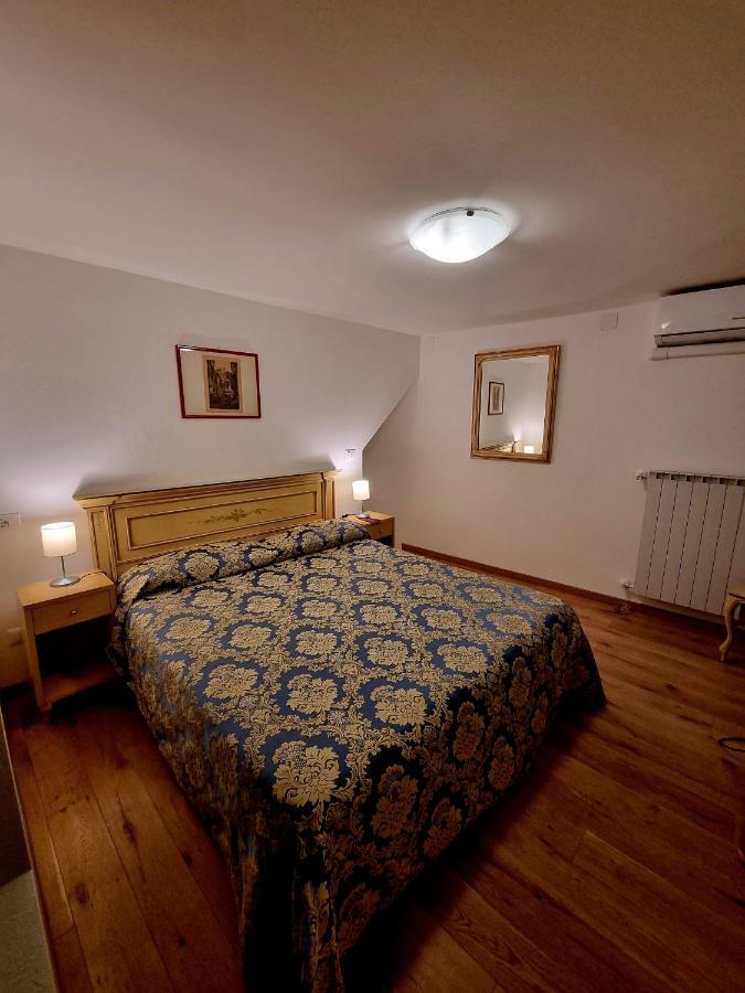 Casa Peron * Venise