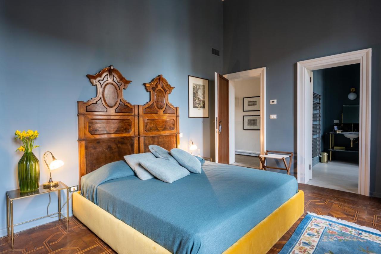 Palazzo Borgoloco Apartment *