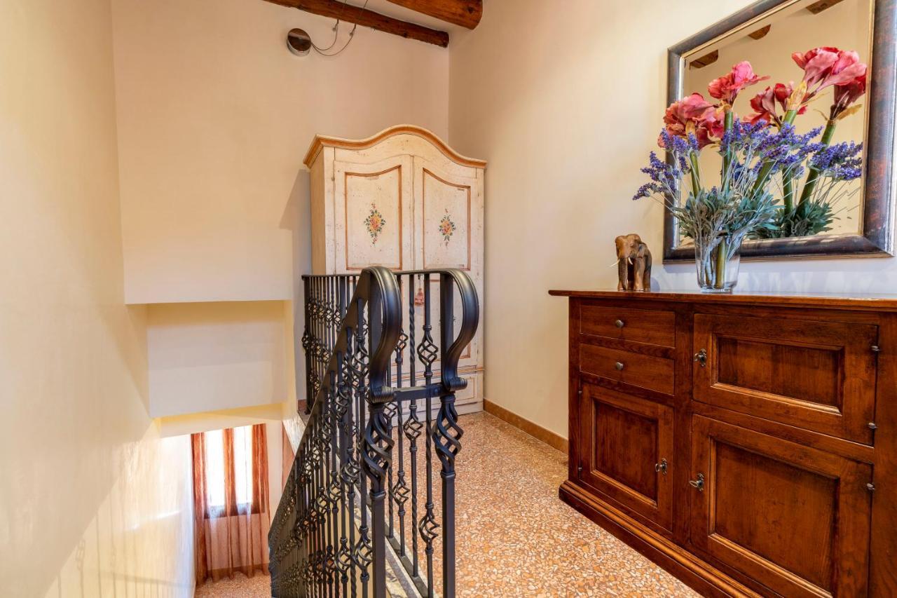 Apartment Al Campanile View And Terrace By Wonderful Italy