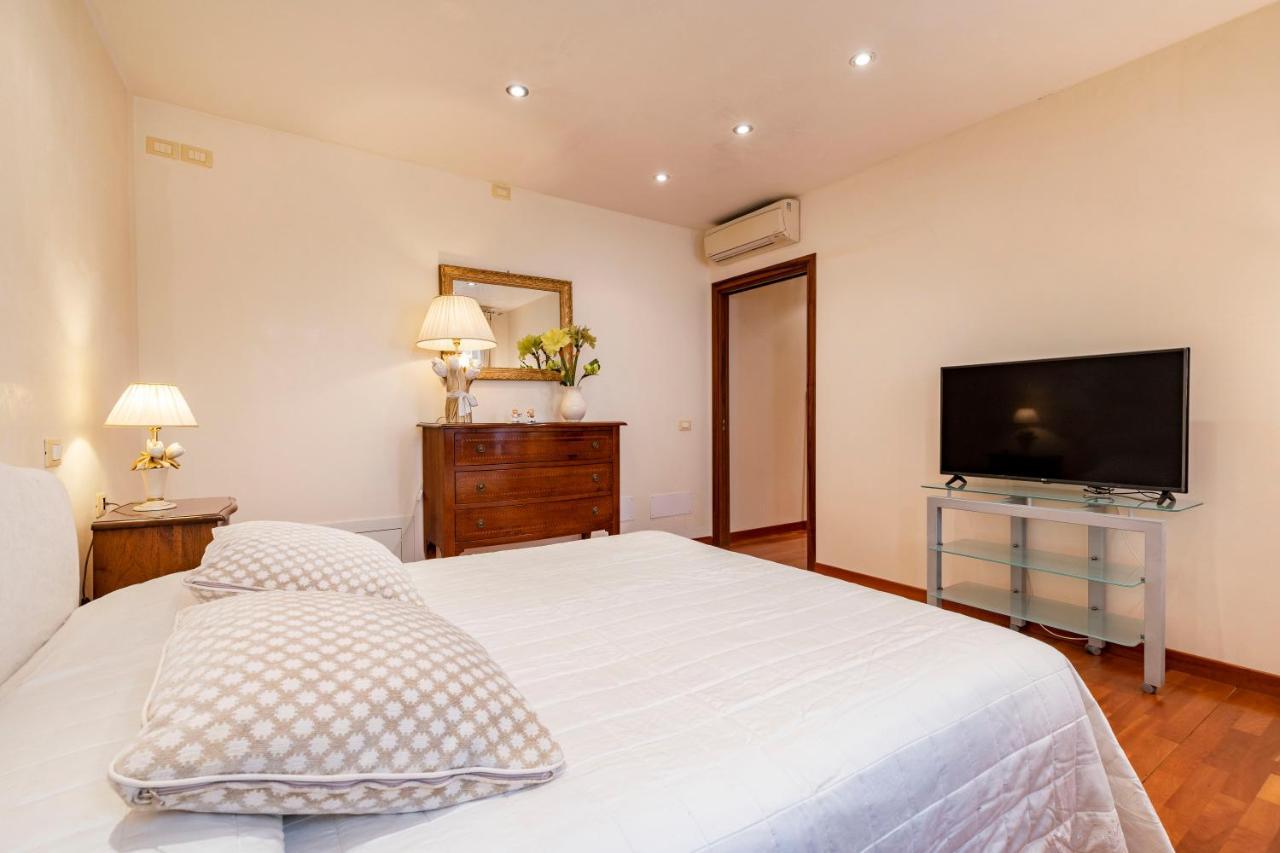 Al Campanile View And Terrace By Wonderful Italy Apartment *