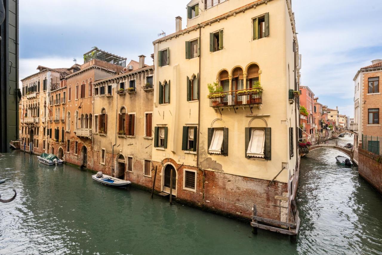 Palazzo Borgoloco Venice