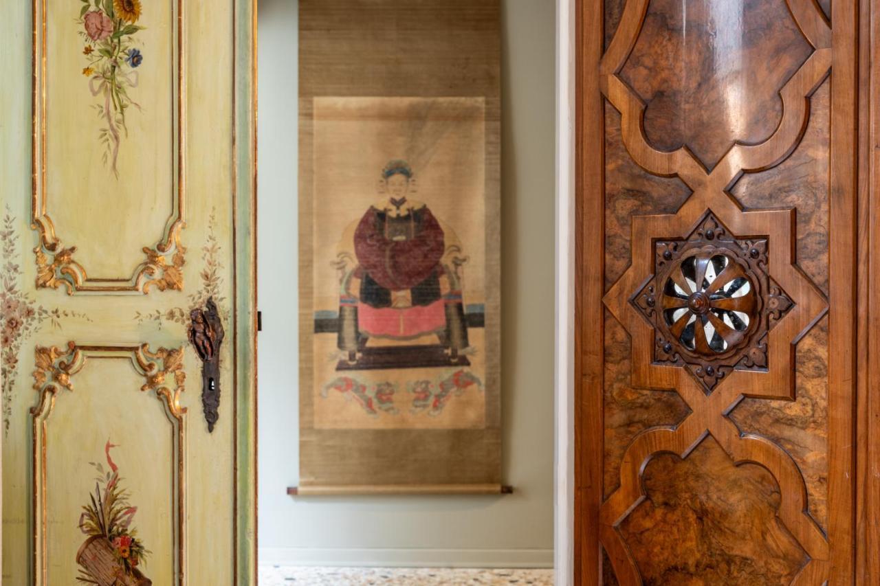 Palazzo Borgoloco * Venice