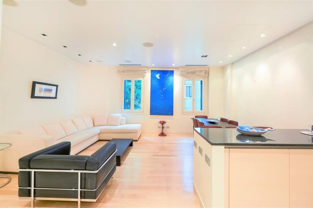 Ca' Santa Eufemia, Cozy And Classy, Sleep 4 Apartment Venedig
