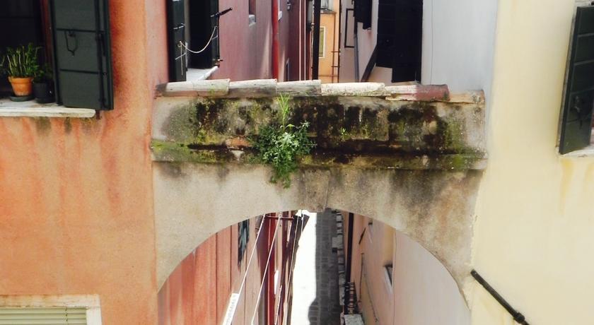 Apartments-rialto 1 - 2 - 3 Appartement