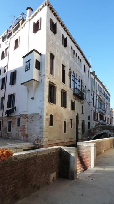 Charm - Close To Rialto And San Marco Appartement Venetië