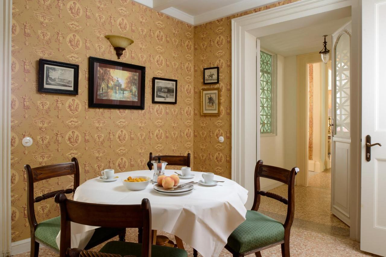 Imperiale Piano Nobile Appartement Venetië
