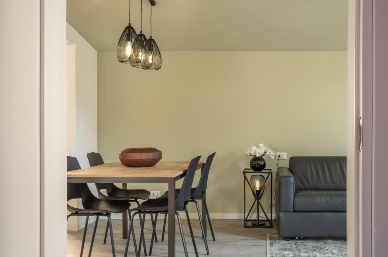 Apartment Sant'aponal Cozy With Balcony R&r Venedig