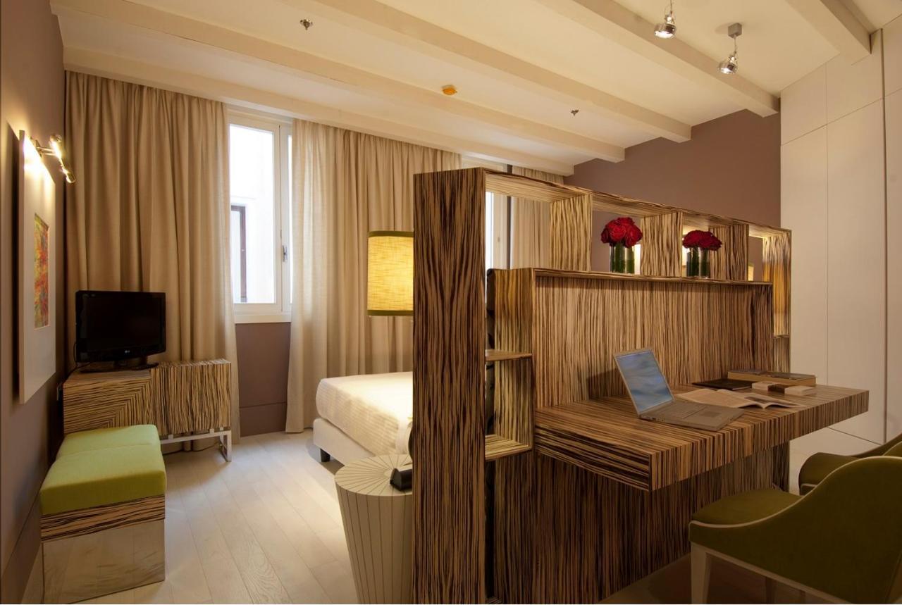 Sina Centurion Palace Hotel 5*
