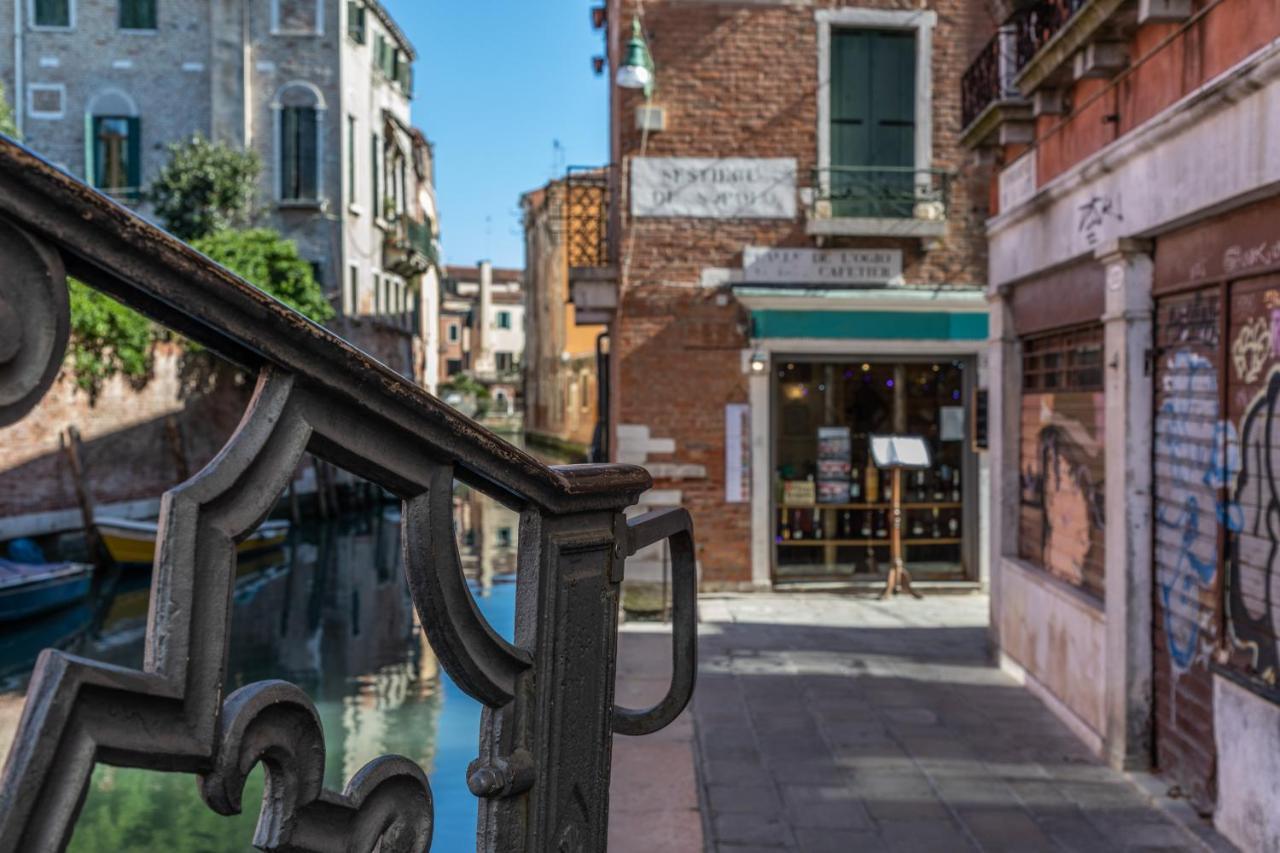 Downtown With Private Garden Appartement *