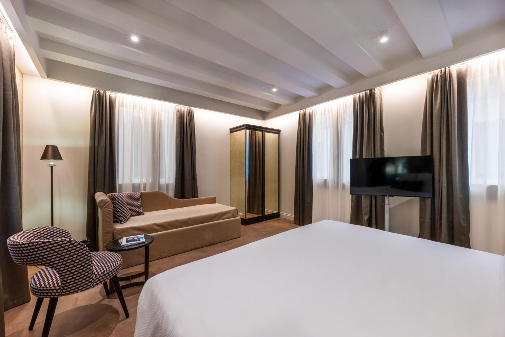 Hotel Acca 3*