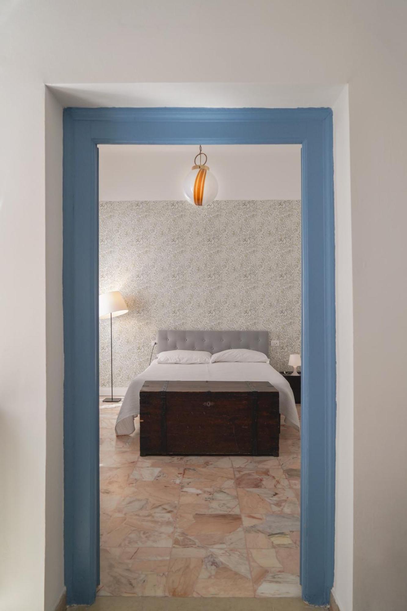 Melusina Homes Historical Center Appartement