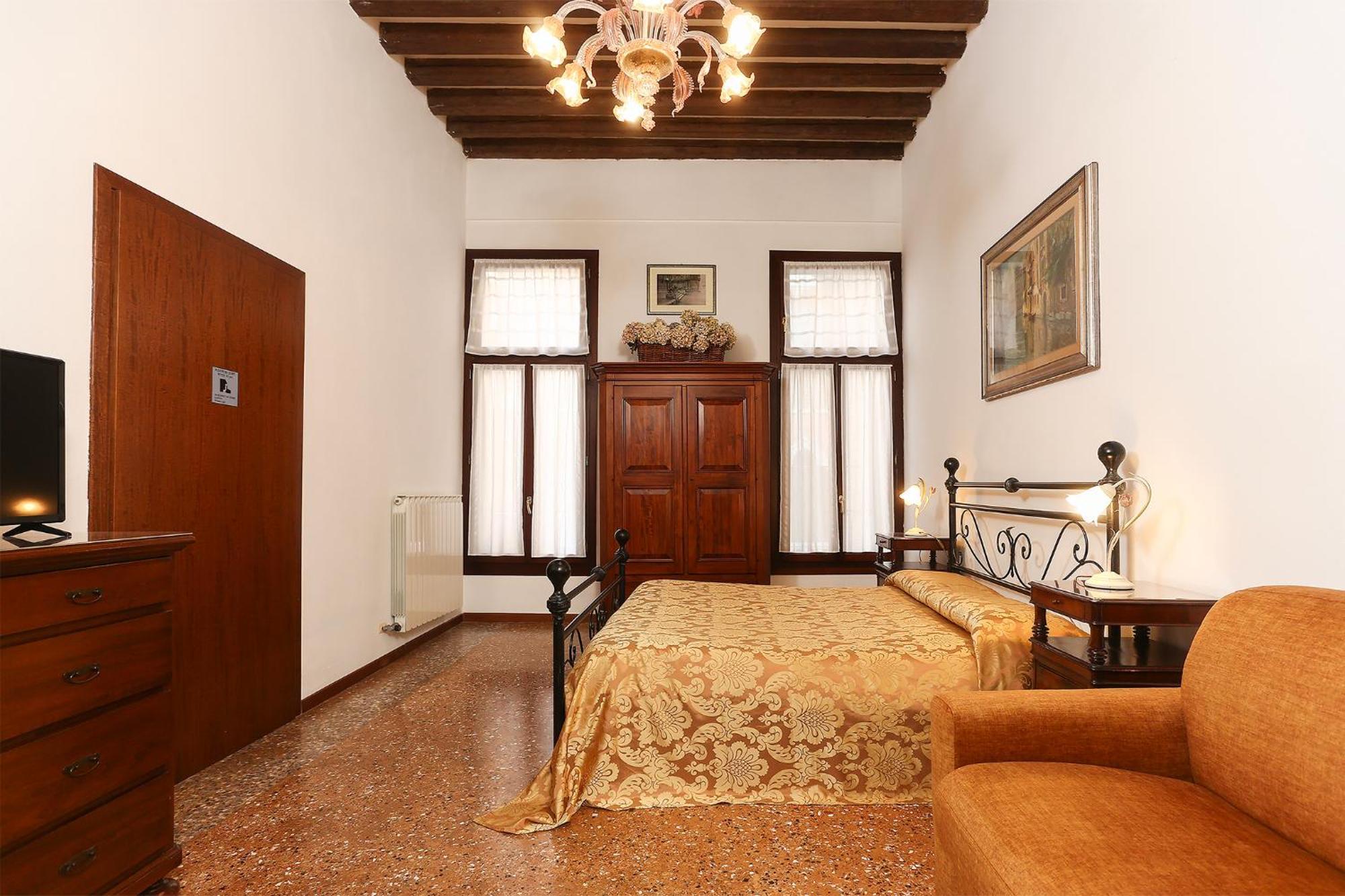 Leoncini With A Wonderful Canal View Appartement *