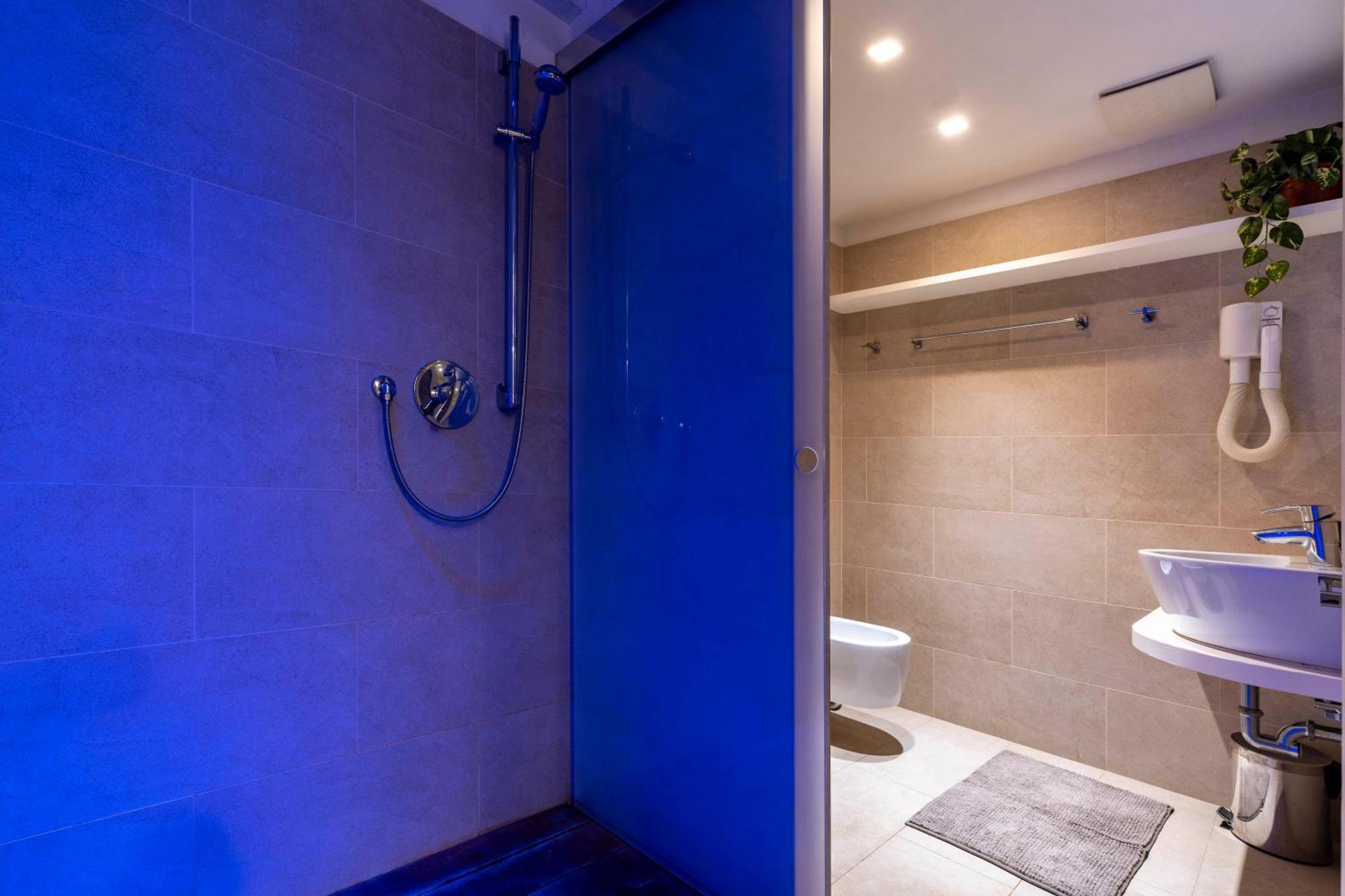 Appartamento San Samuele Centro+ Wellness Pool Jacuzzi *