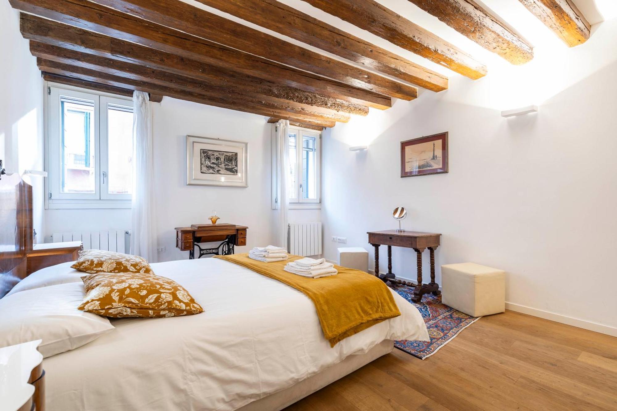 Appartamento San Samuele Centro+ Wellness Pool Jacuzzi Venezia