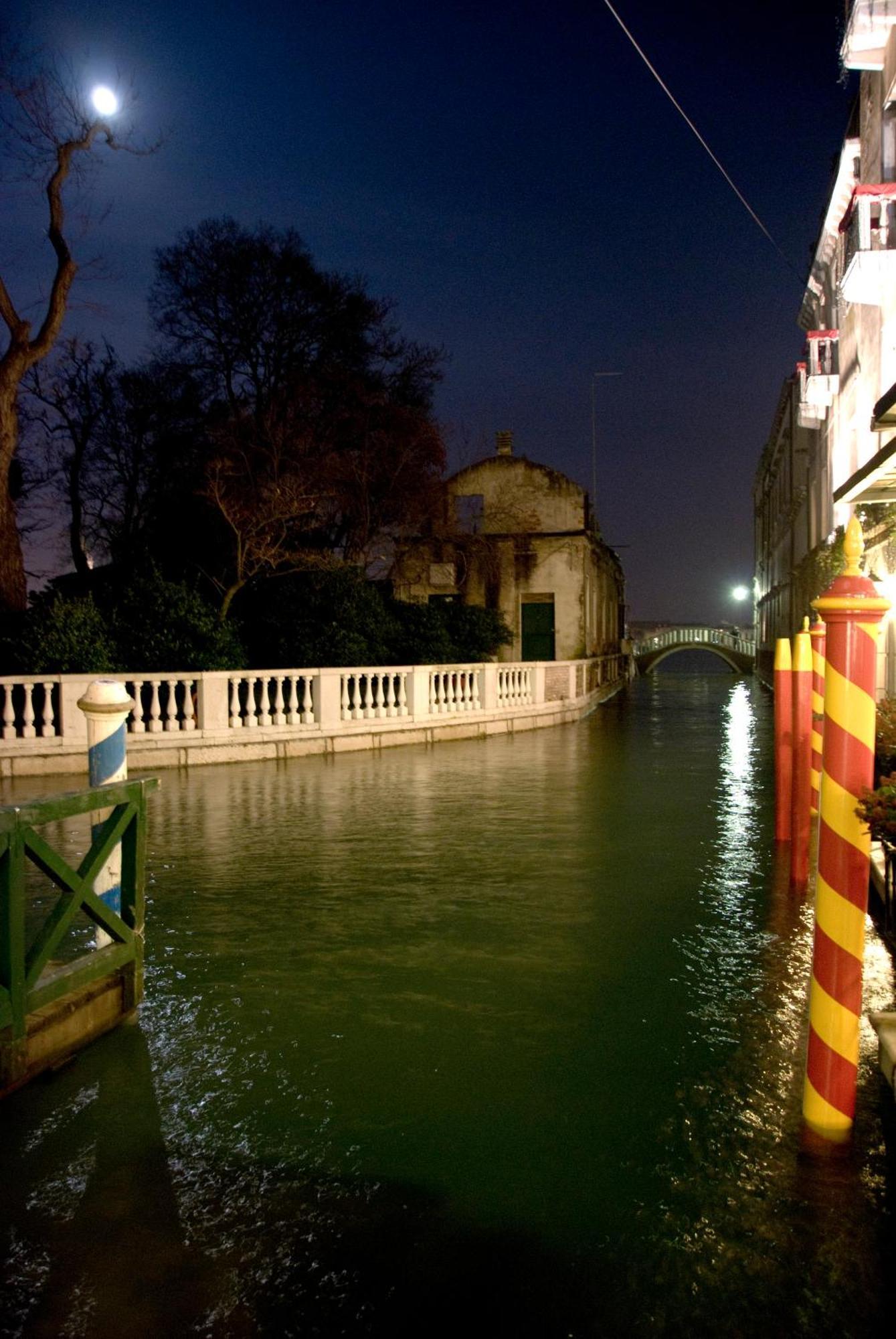 Soderini Splendor: First Floor Palazzo Charm At Castello Square * Venedig