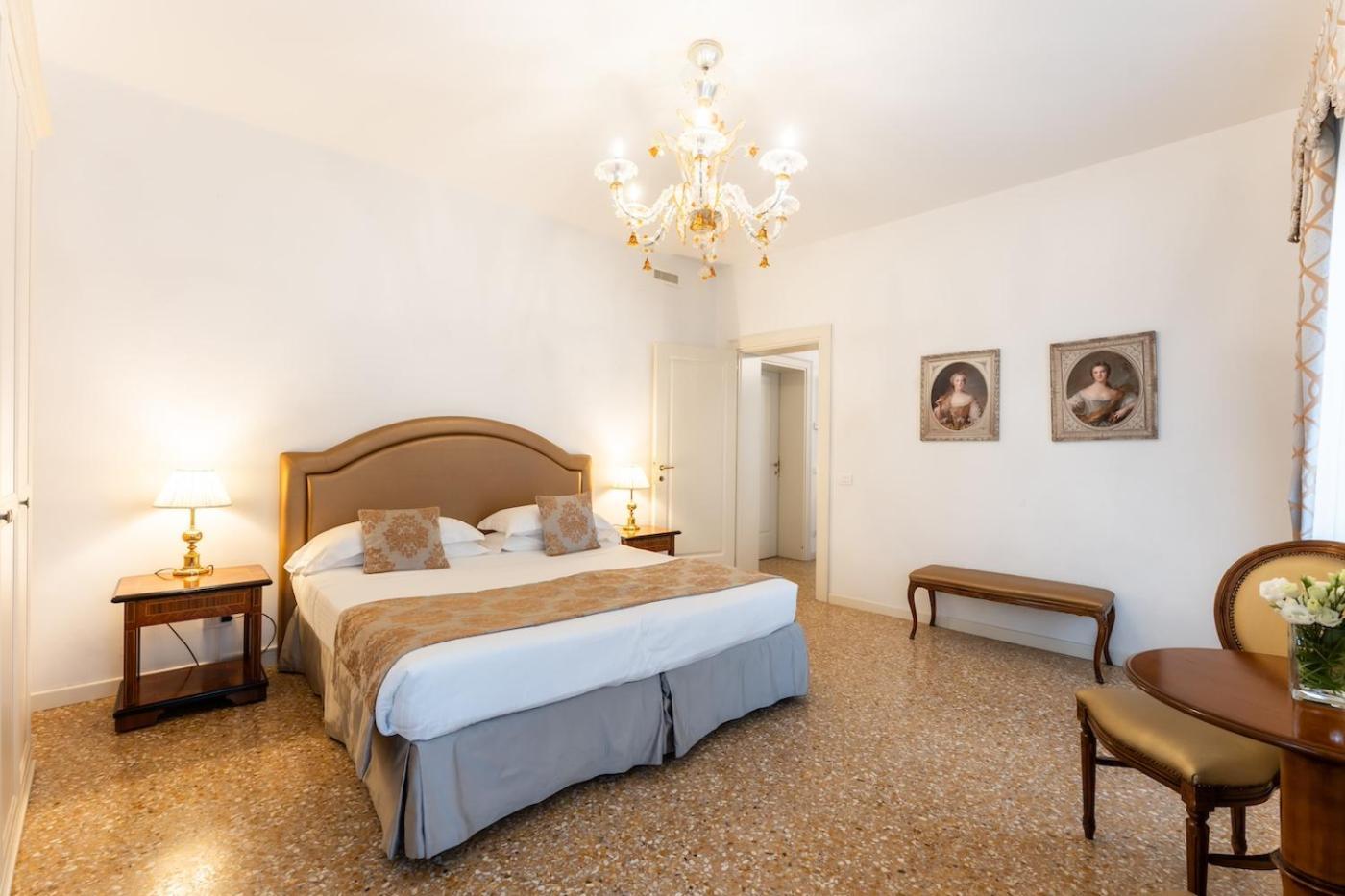San Teodoro Palace - Luxury *