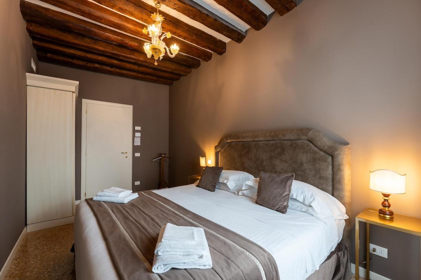 San Teodoro Palace - Luxury Apartment Venedig