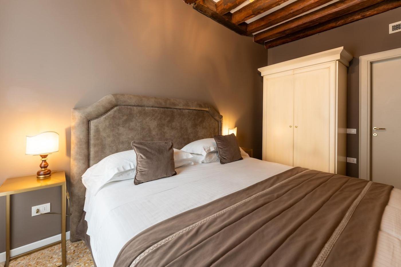 San Teodoro Palace - Luxury Apartment Venedig