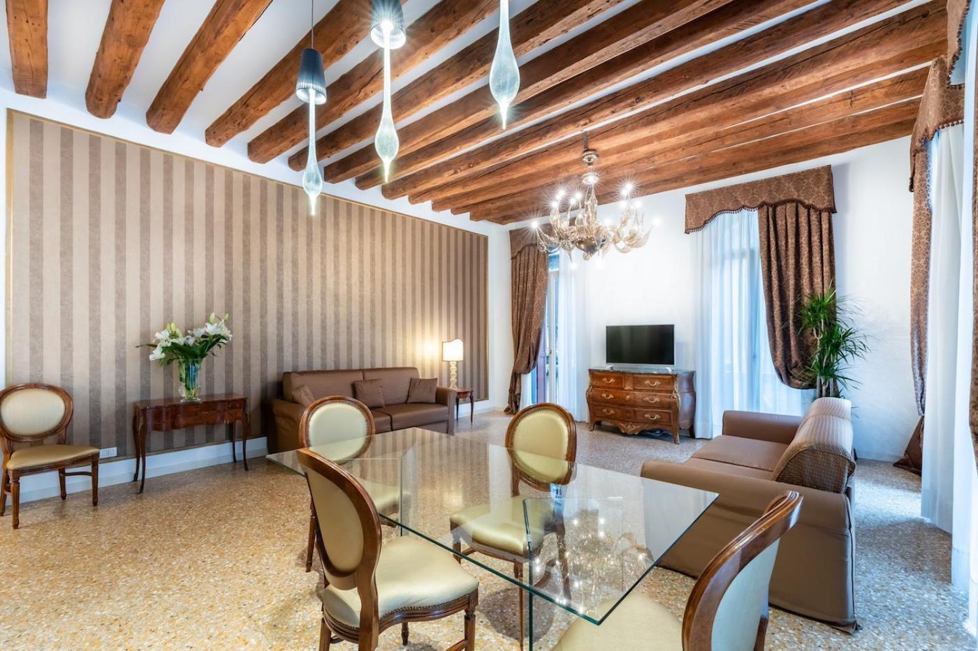 San Teodoro Palace - Luxury
