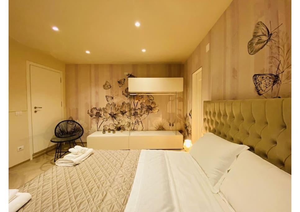 Sweet Time Venice, Luxury San Marco Frezzaria Apt! Venise