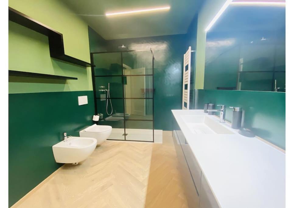 Appartement Sweet Time Venice, Luxury San Marco Frezzaria Apt! *