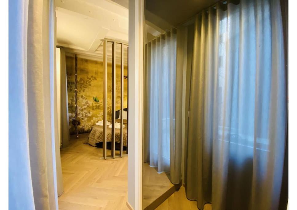 Appartement Sweet Time Venice, Luxury San Marco Frezzaria Apt! Venise