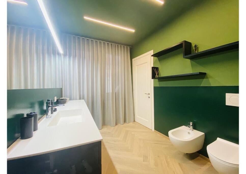 Sweet Time Venice, Luxury San Marco Frezzaria Apt! Appartement *
