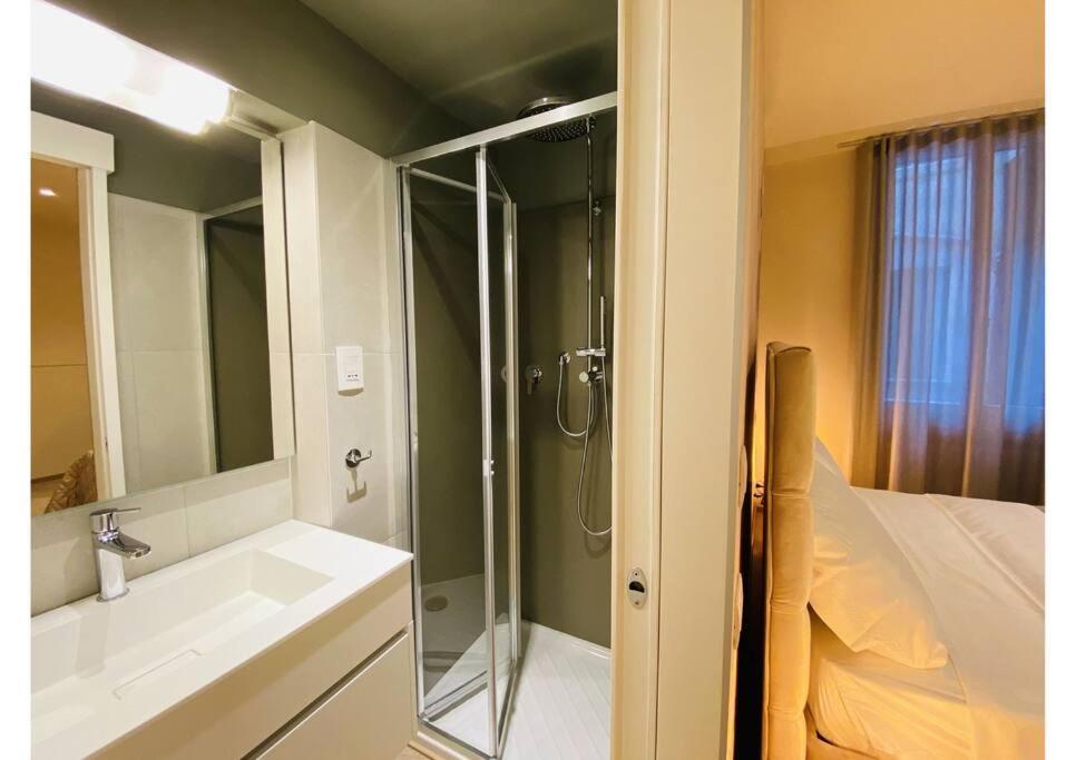 Appartement Sweet Time Venice, Luxury San Marco Frezzaria Apt!