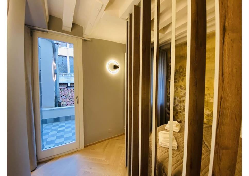 Sweet Time Venice, Luxury San Marco Frezzaria Apt! Appartement Venise