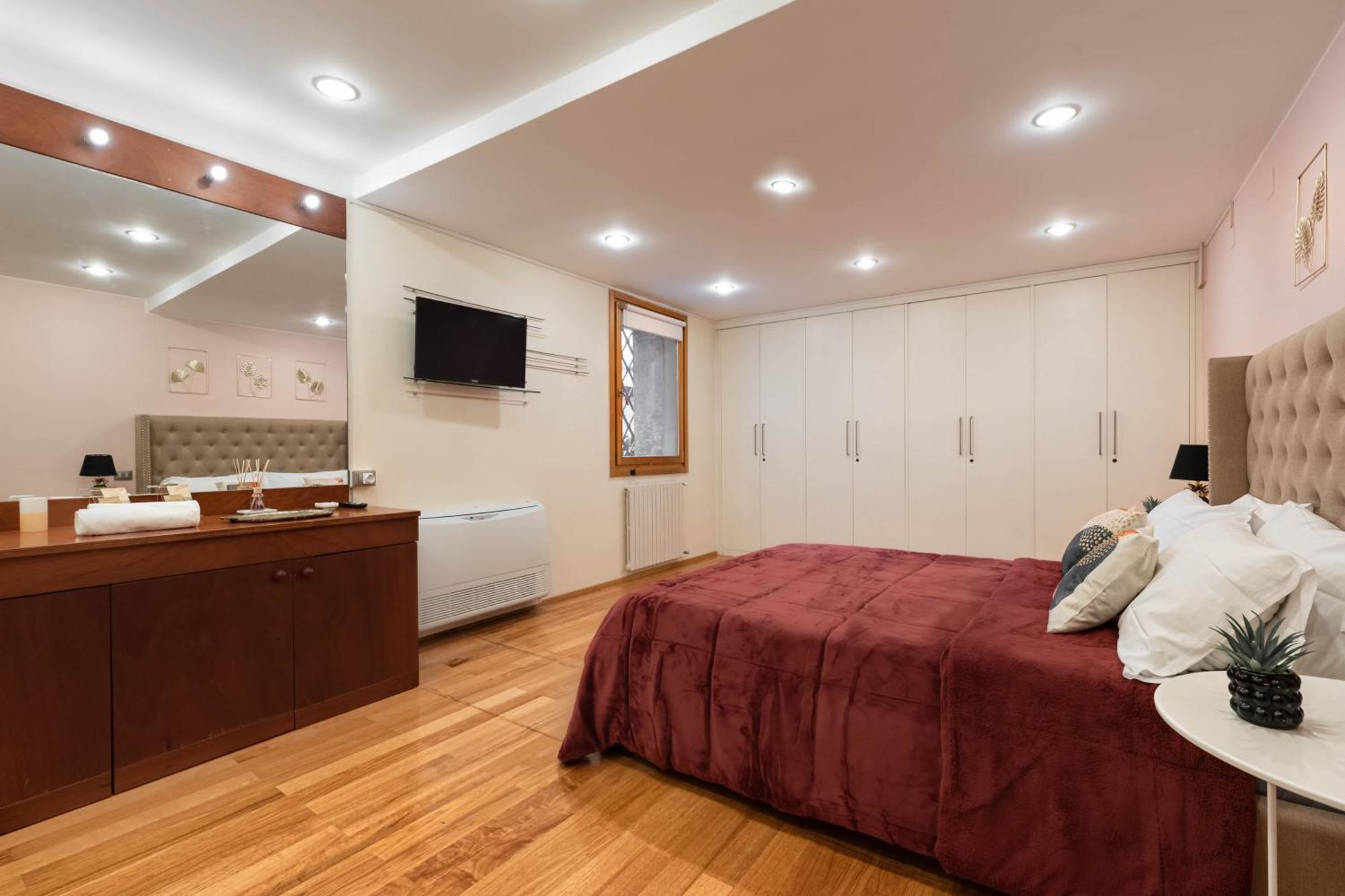 Apt With Amazing View - San Marco
