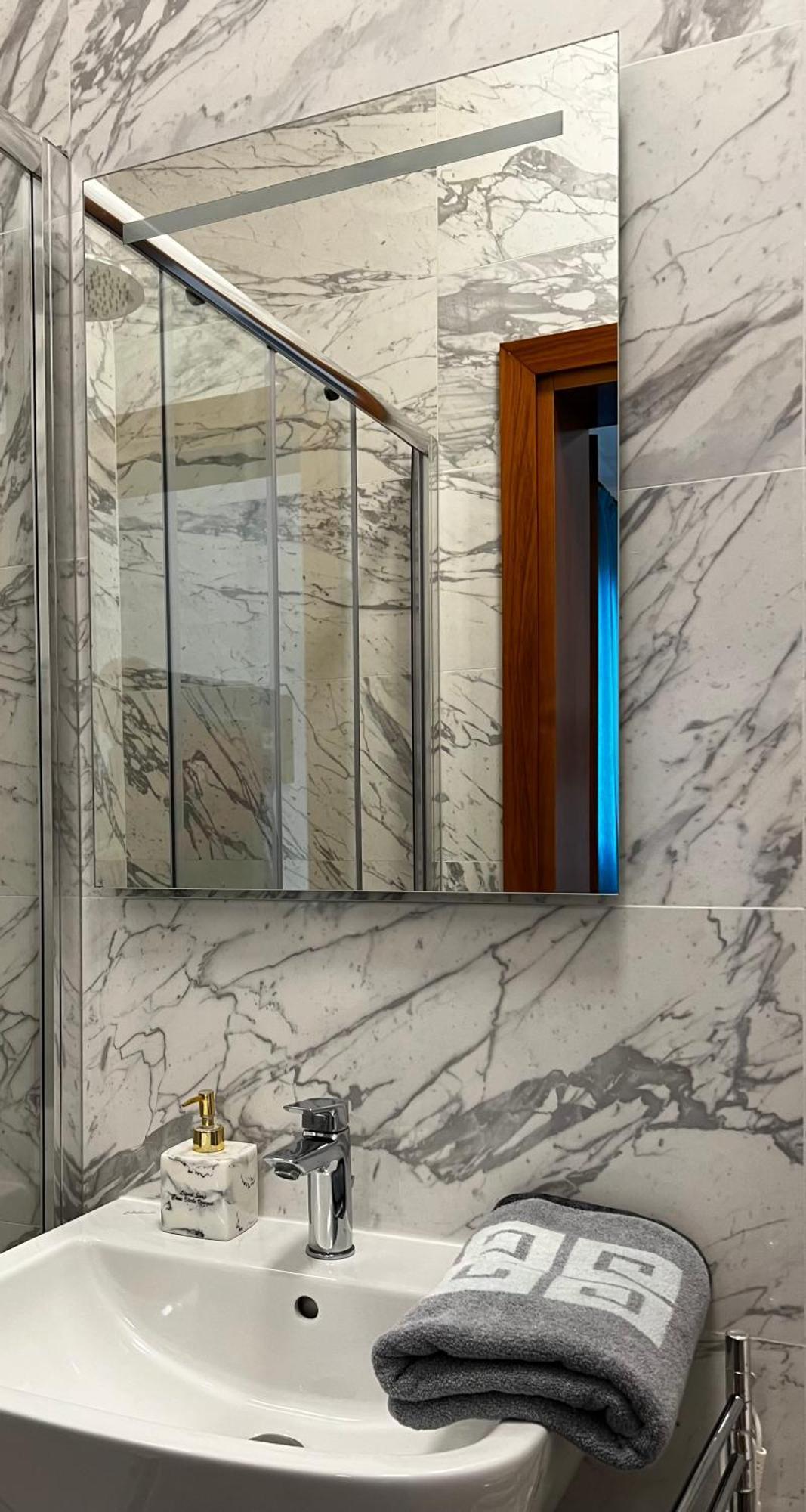 Tintoretto 1 Con Terrazza Sopra Il Tetto, 3 Bagni, 3 Grandi Da Letto, Super Nuovo Apartment Venedig