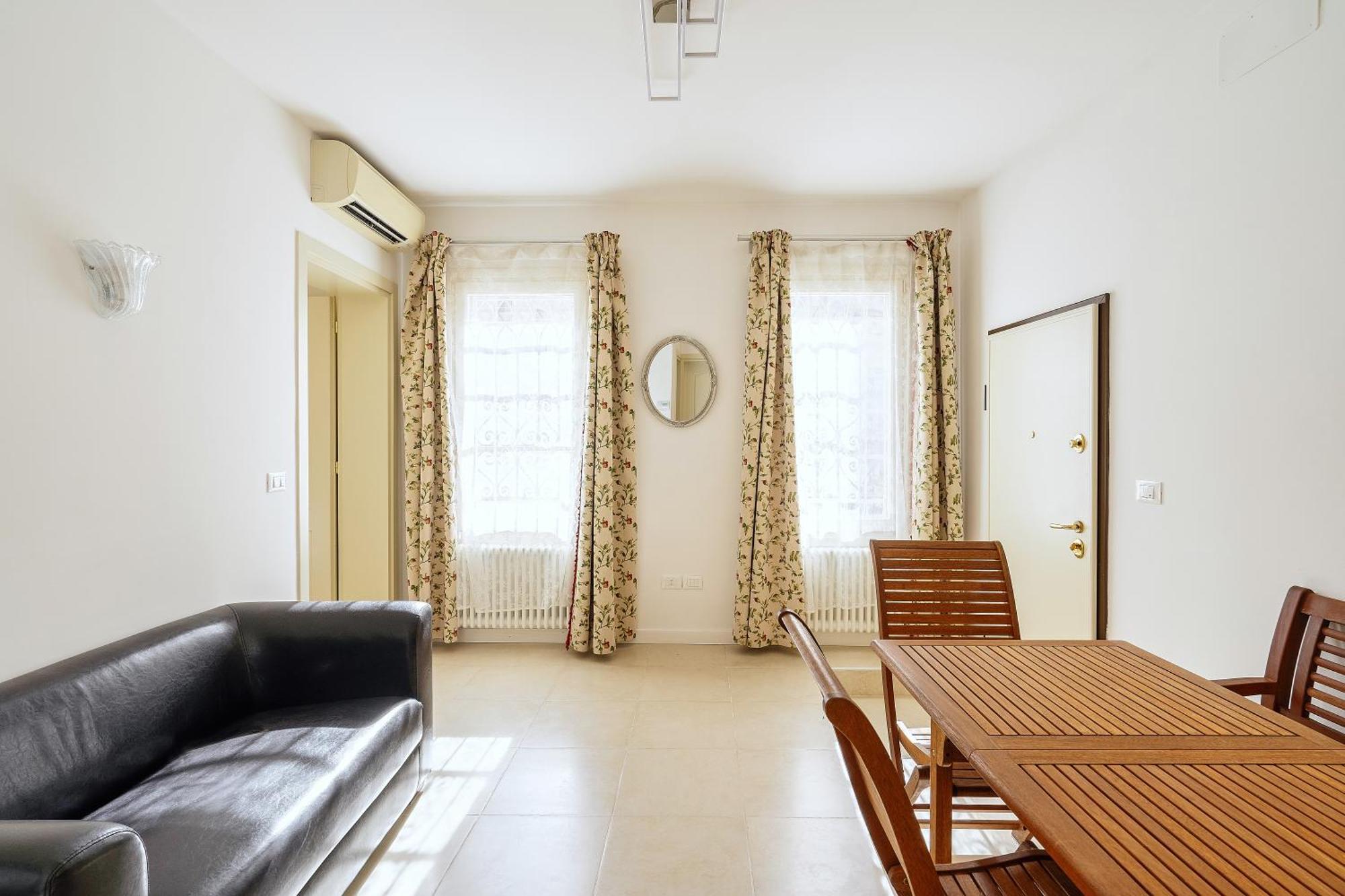 Dorsoduro Appartement *