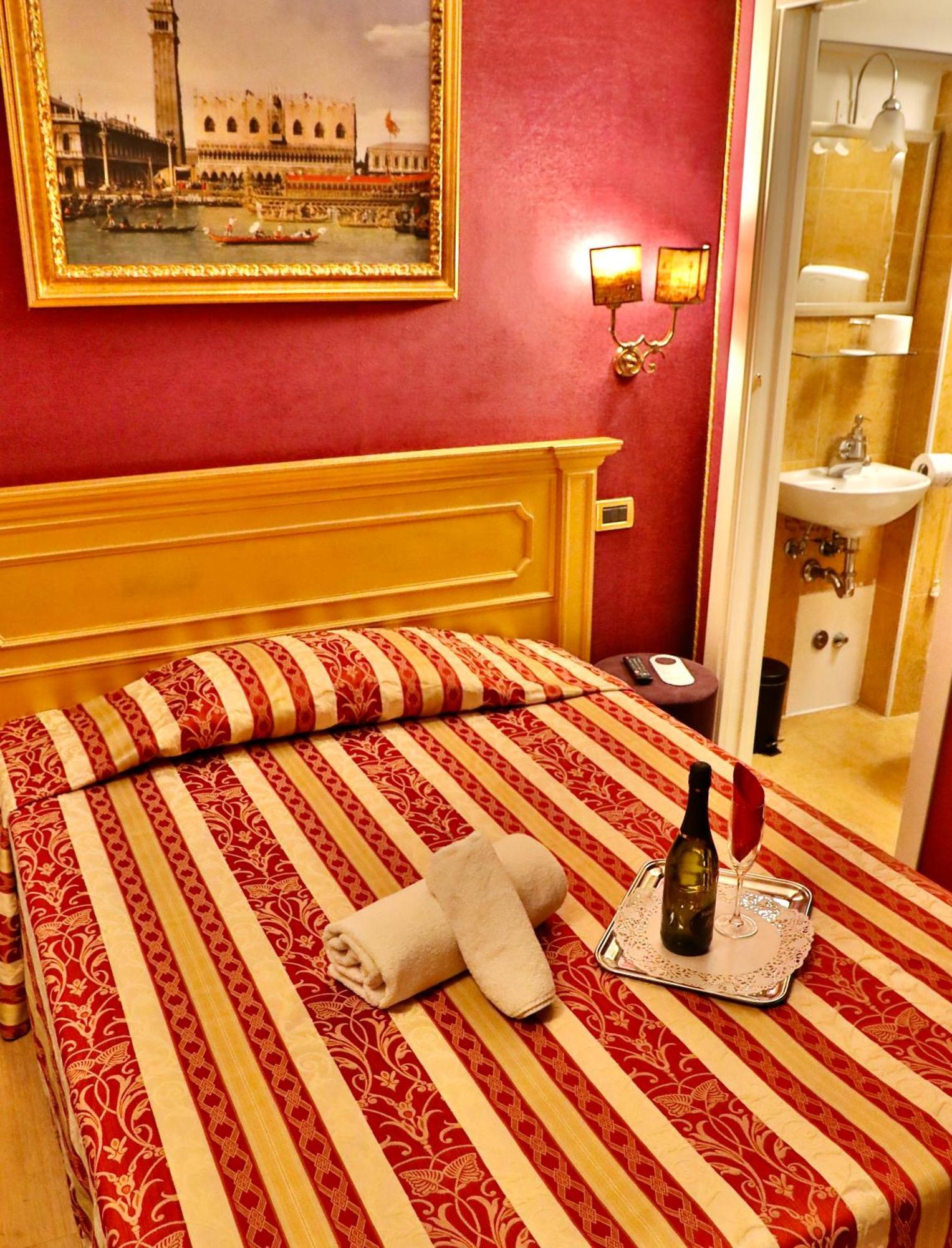 Noemi 3* Venise