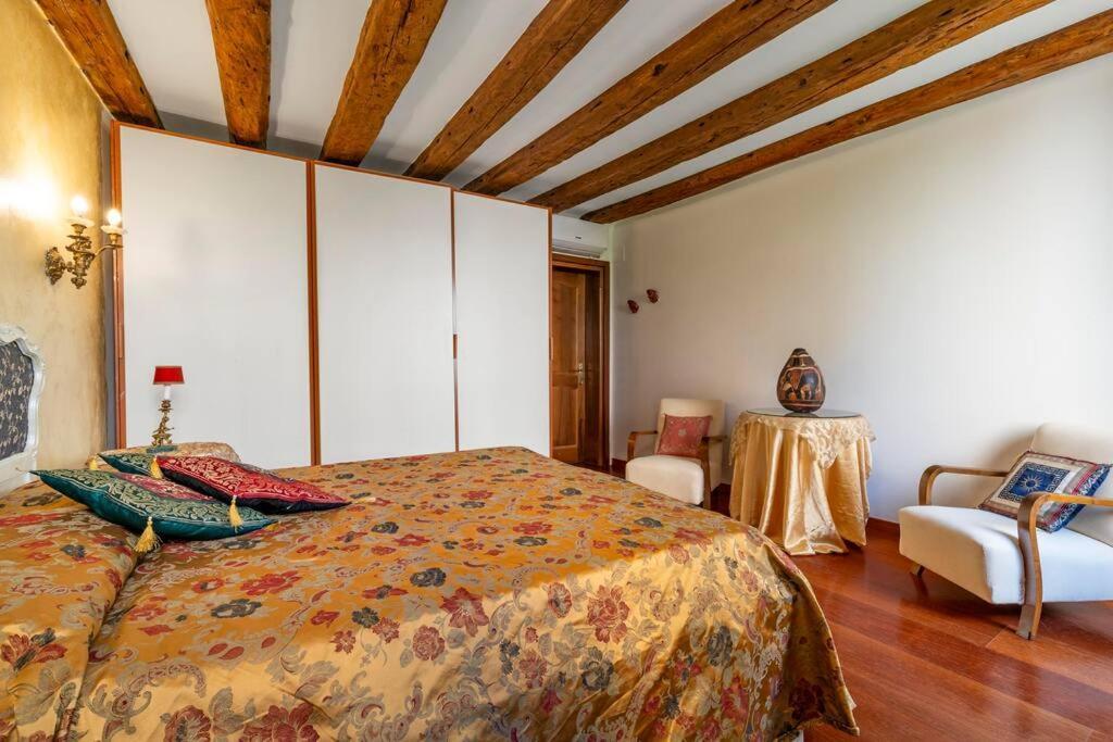 Ca' Mandorla 027042loc09523 Appartement