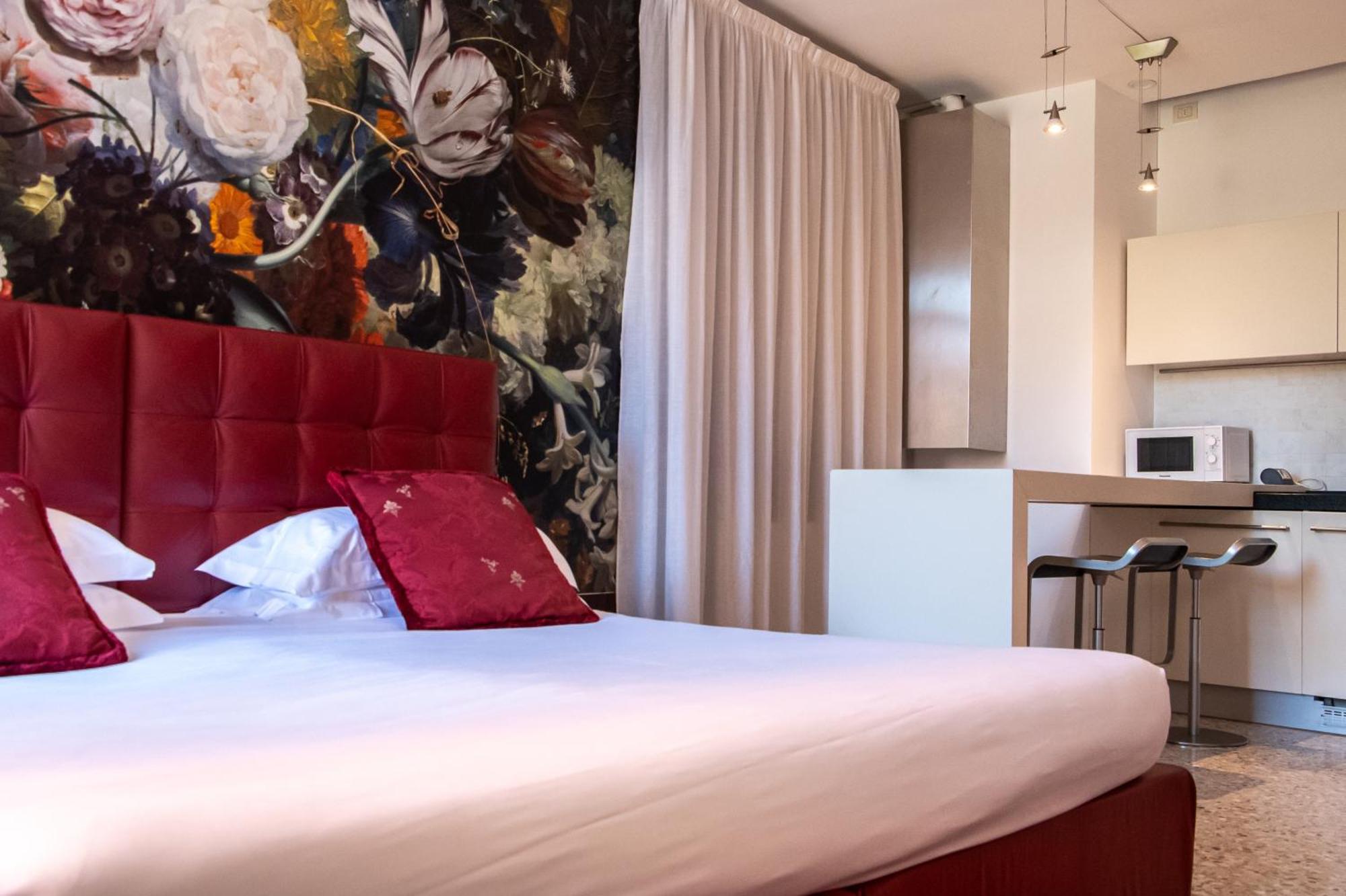 Palazzo Paruta & Wellness 4* Venice