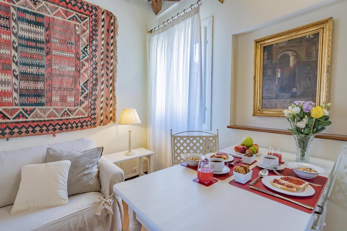Lo Squero 3 With Balcony In Dorsoduro * Venedig