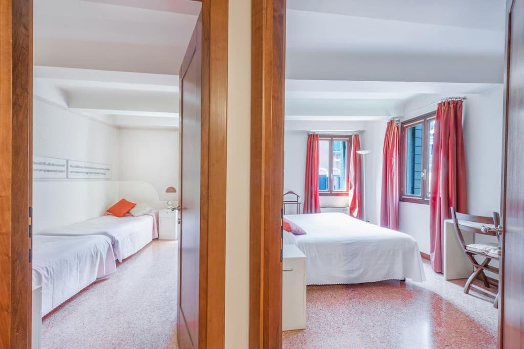 Appartement Ca' De La Comare, Relaxing And Elegant On Canal Grande *