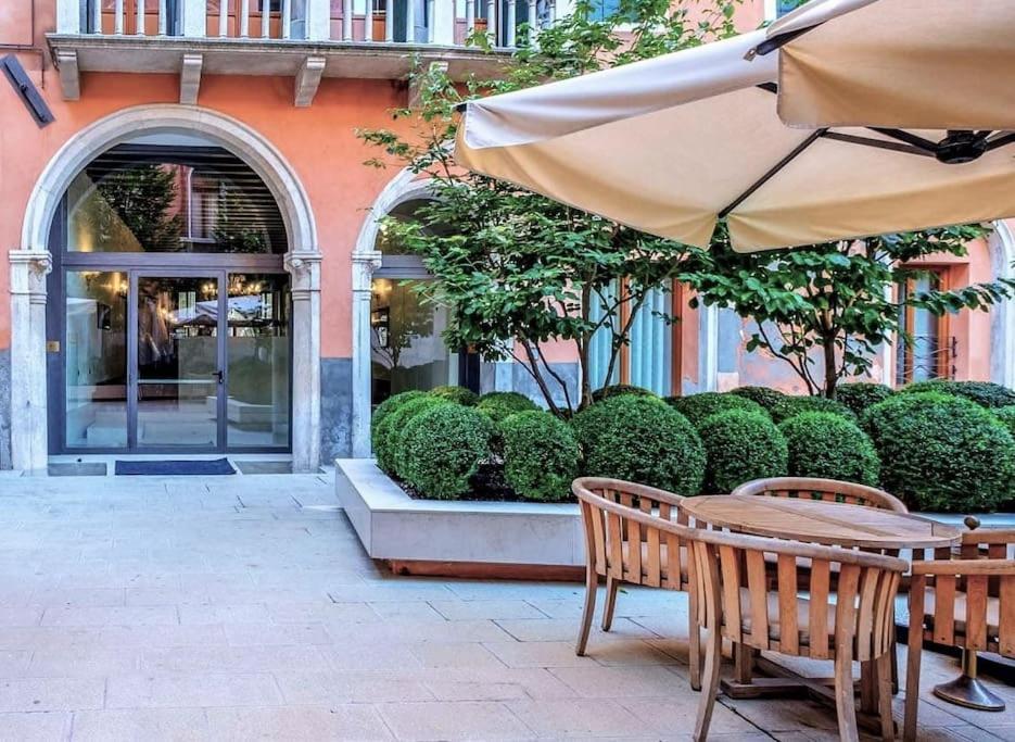 Ca' Vittoria, A Different Way To In Appartement Venise