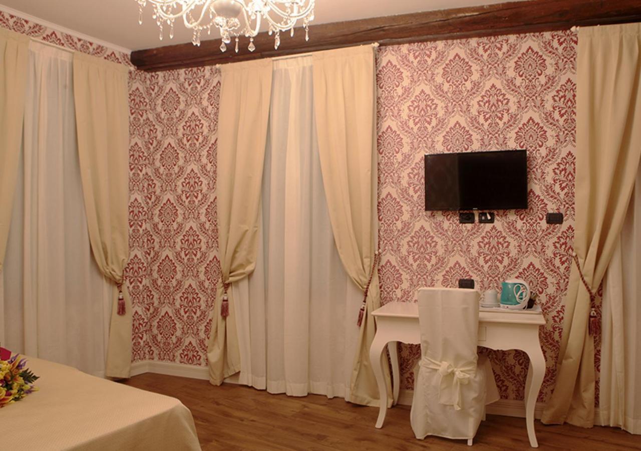 Affittacamere Charming Palace Santa Fosca 3*