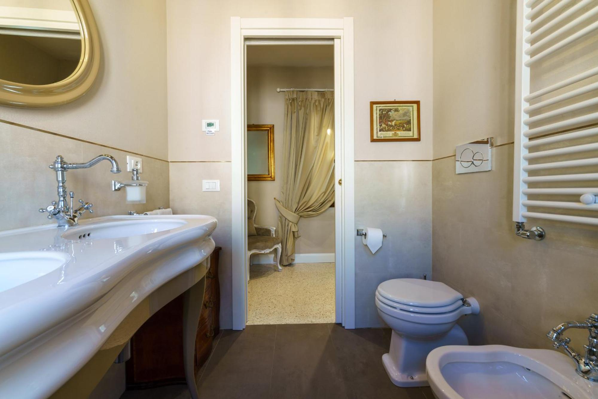 Apartment Casa Virginia Direct At The Canal Cannaregio With Own Roof Terrace Venedig