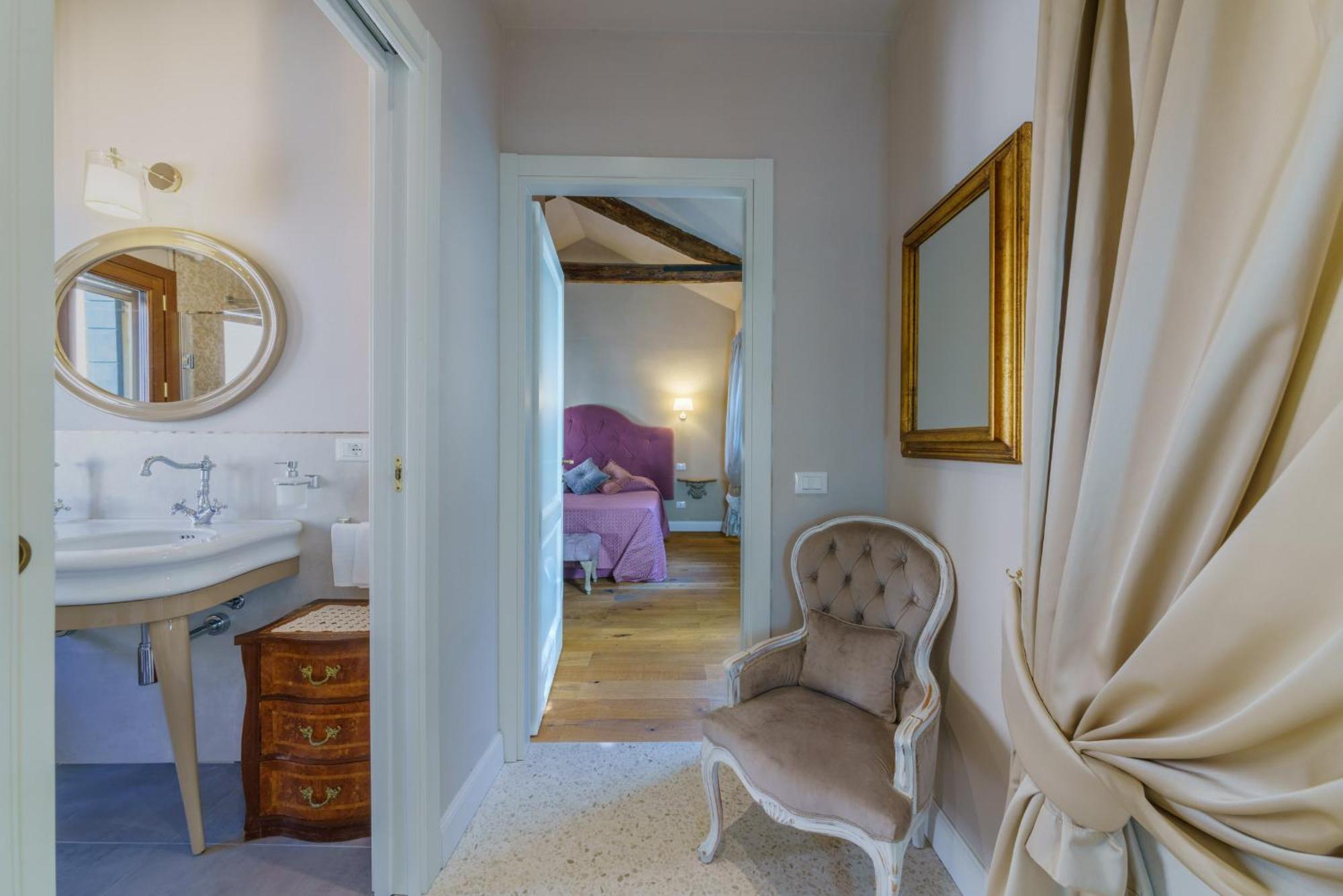 Casa Virginia Direct At The Canal Cannaregio With Own Roof Terrace Apartment