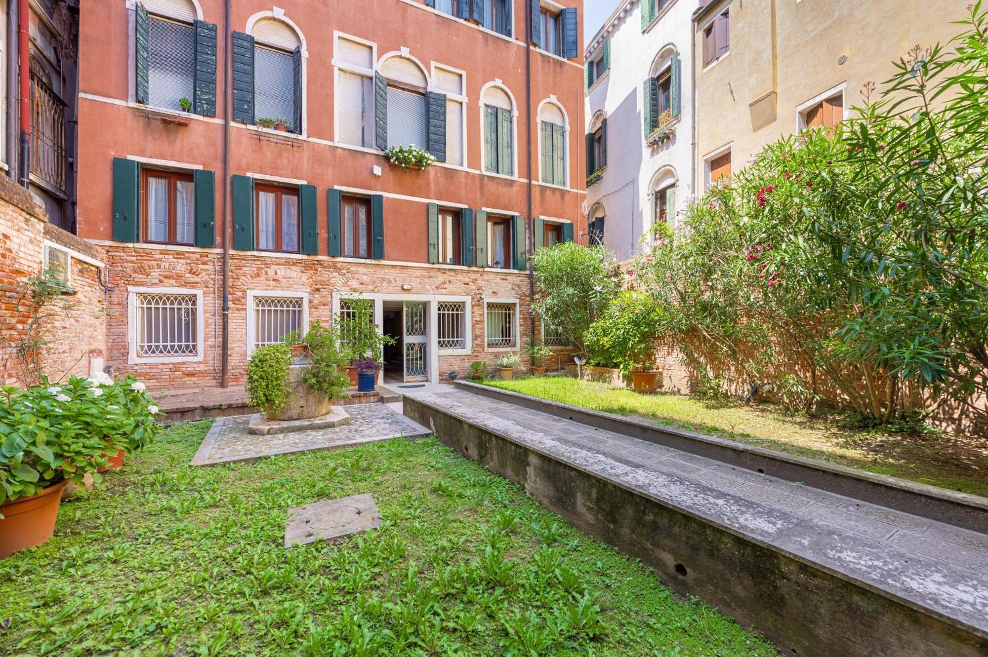 Appartement Luxury Penthouse With Terrace Venetië