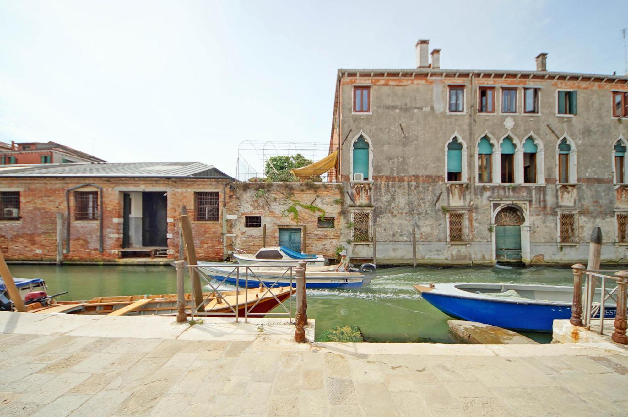 Dolcevita N 523 Venise