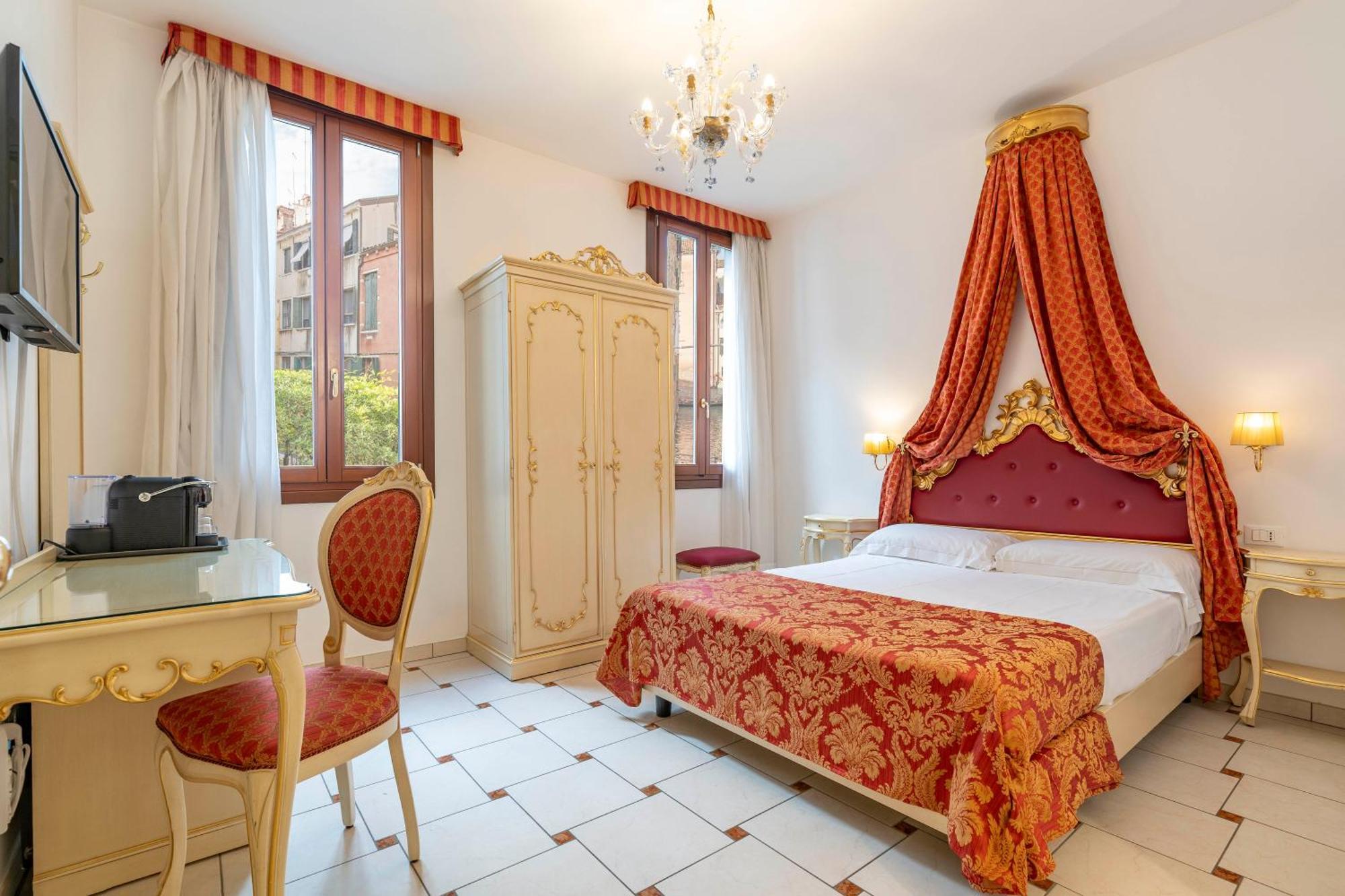 Casa Marsilli *