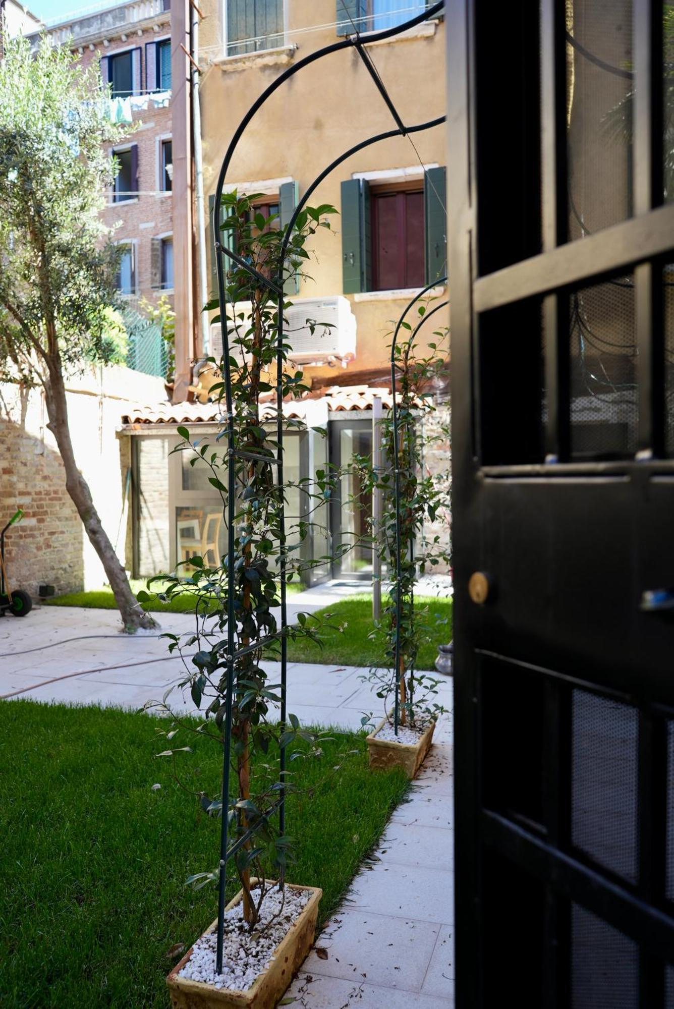 Qn Aparthotel
