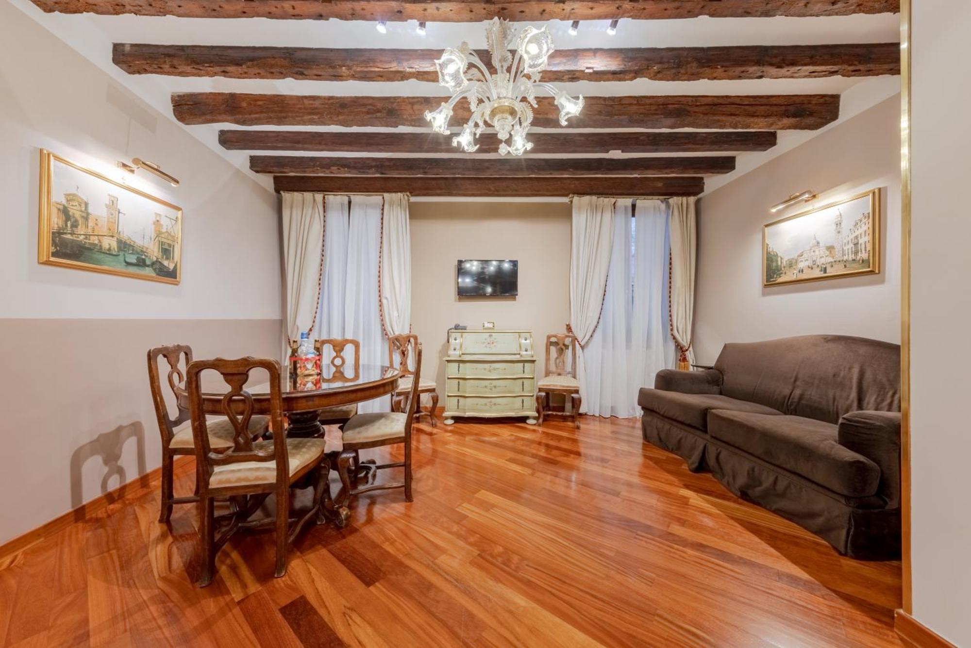 Cà Dell'arte Appartement *